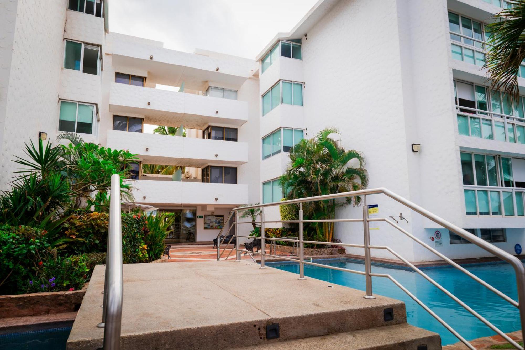 Hotel Villa Varadero Нуево-Вальярта Екстер'єр фото