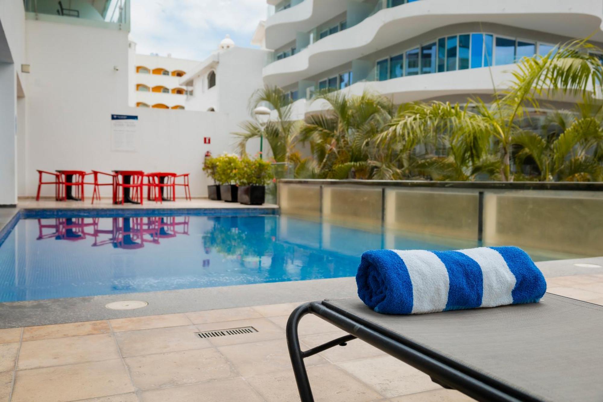 Hotel Villa Varadero Нуево-Вальярта Екстер'єр фото